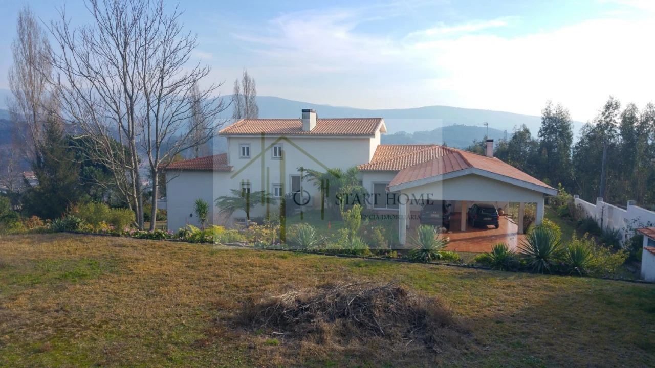 Moradia T3 para Venda em Ossela Foto 3