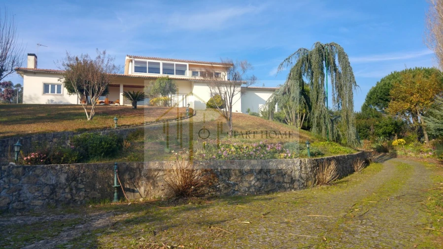 Moradia T3 para Venda em Ossela Foto 39