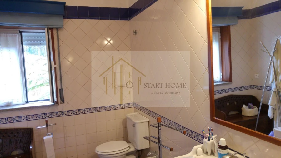 Moradia T3 para Venda em Ossela Foto 6