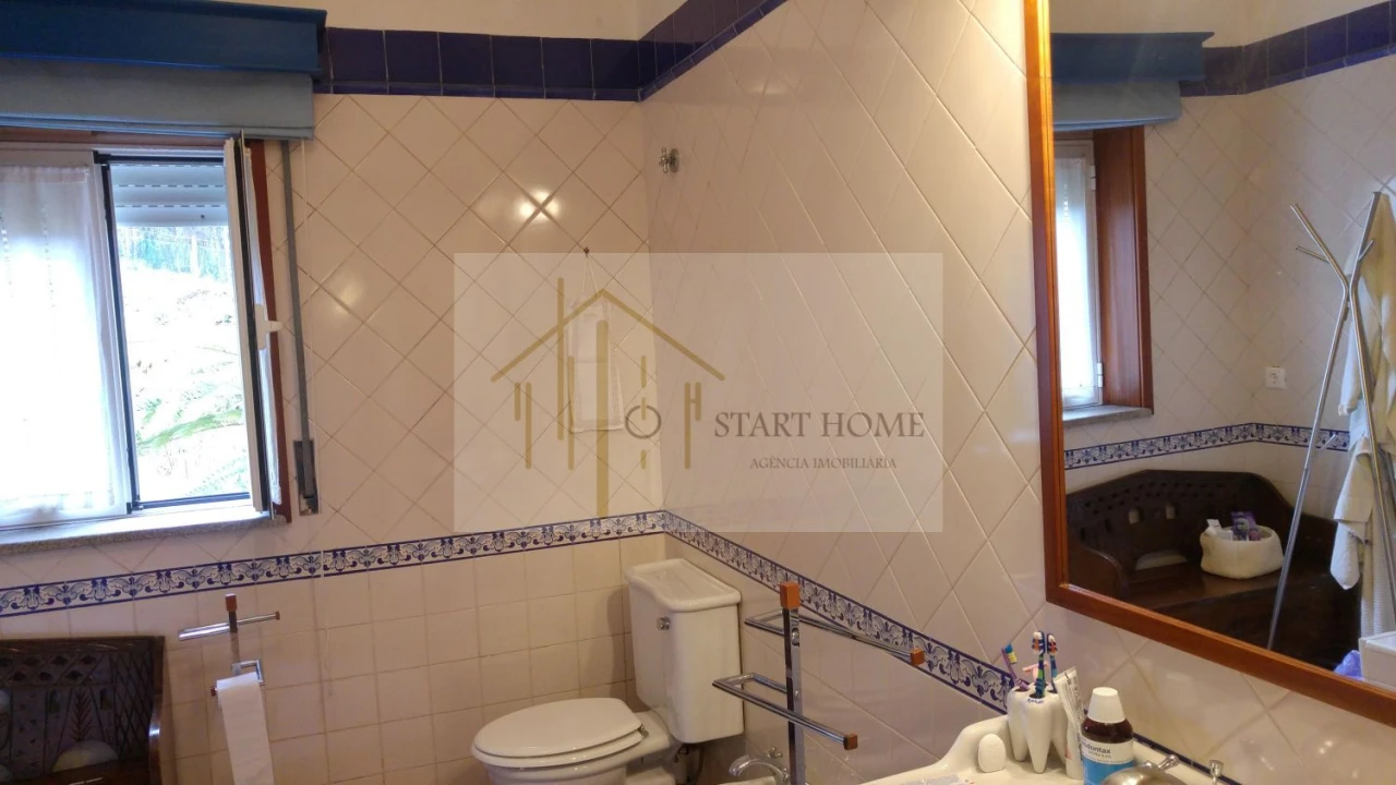 Moradia T3 para Venda em Ossela Foto 6