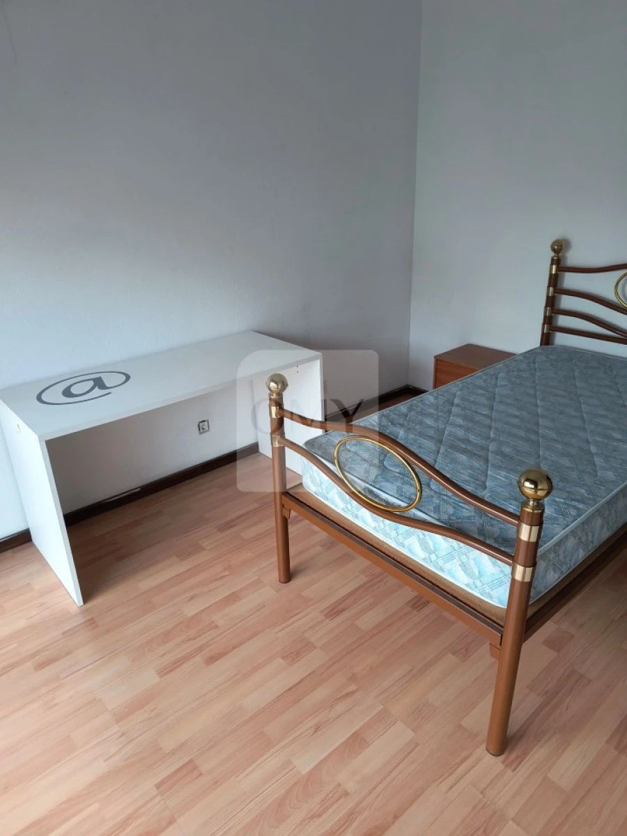 Apartamento T3 para Arrendamento em Nossa Senhora da Conceição, São Pedro e São Dinis Foto 4