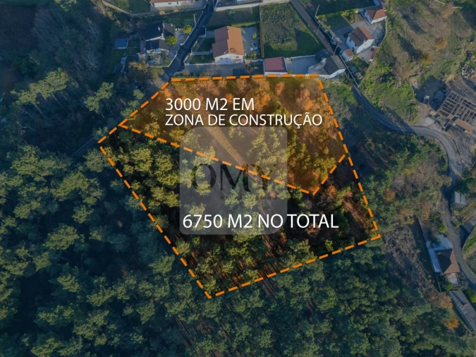 Terreno para Venda em Adoufe e Vilarinho de Samardã Foto 1