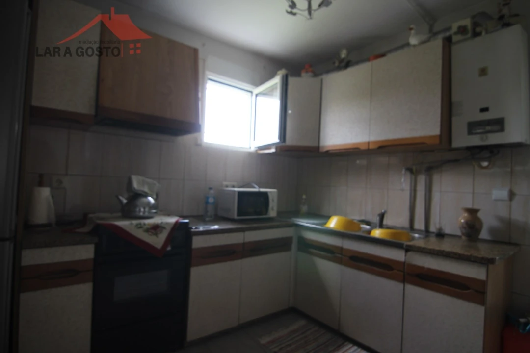 Moradia T4 para Venda em Arcas Foto 39