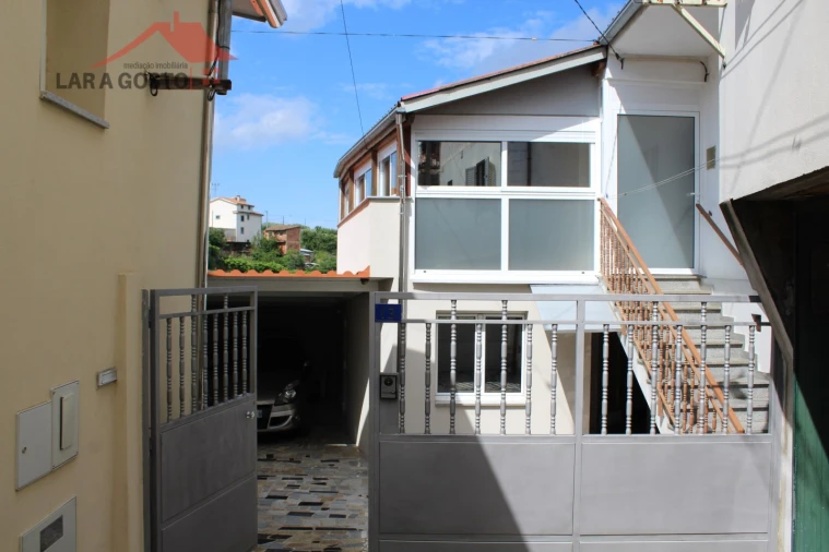 Moradia T4 para Venda em Arcas