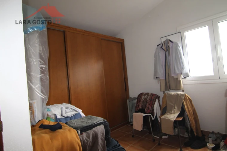 Moradia T4 para Venda em Arcas Foto 14