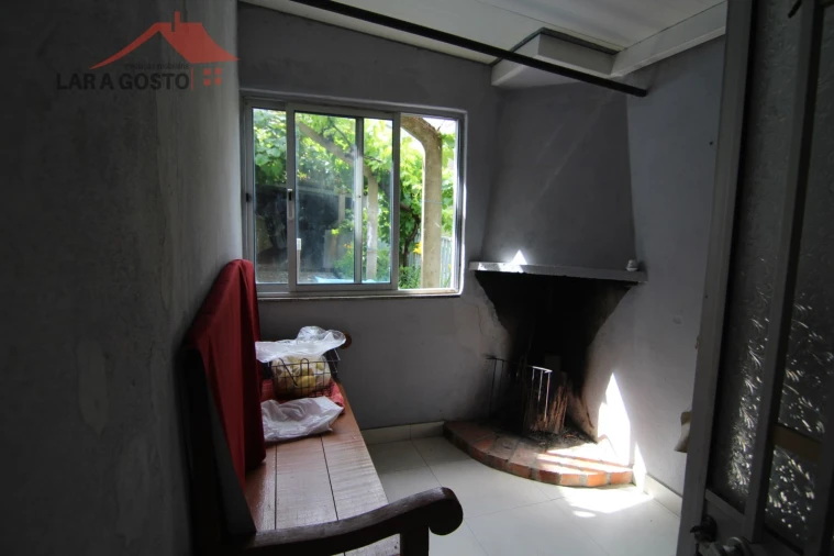 Moradia T4 para Venda em Arcas Foto 32