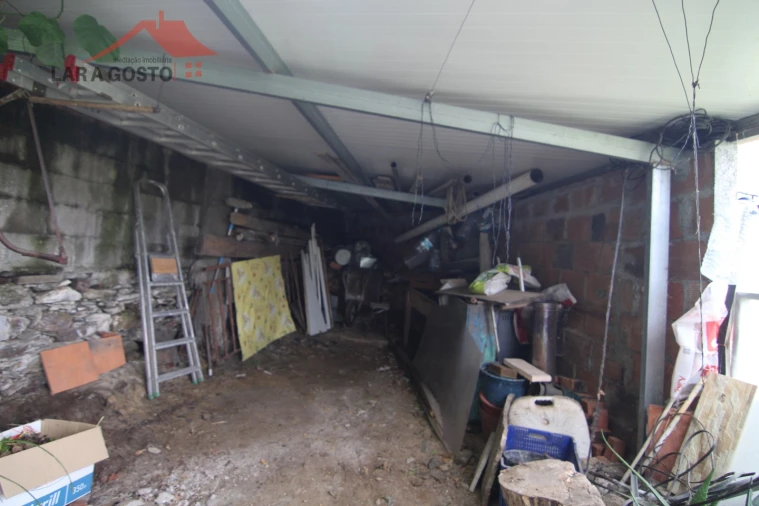 Moradia T4 para Venda em Arcas Foto 33