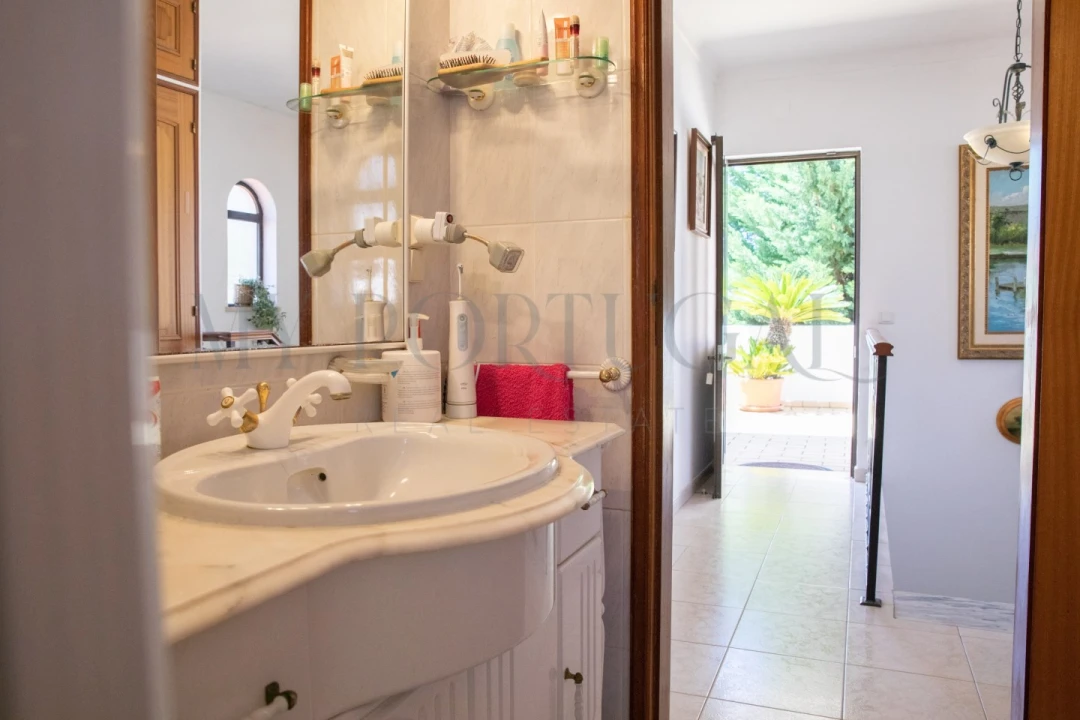 Moradia T3 para Venda em Albufeira e Olhos de Água Foto 29