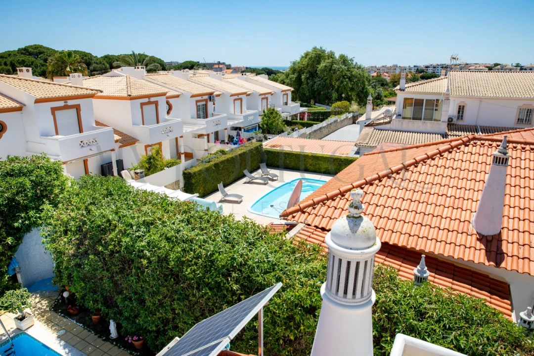 Moradia T3 para Venda em Albufeira e Olhos de Água Foto 37