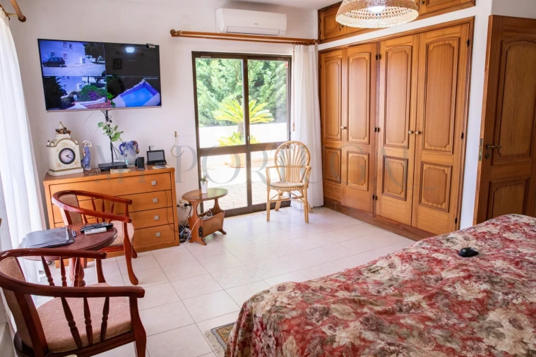 Moradia T3 para Venda em Albufeira e Olhos de Água Foto 33