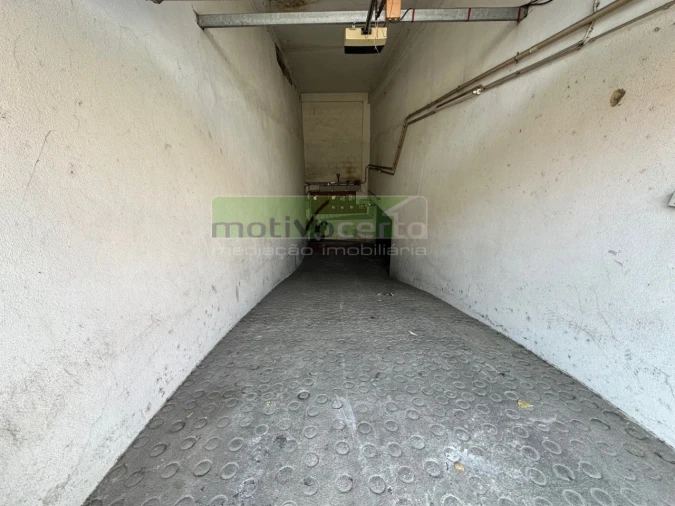 Armazém para Venda em Algueirão-Mem Martins Foto 3