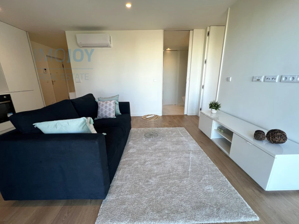 Apartamento T1 para Arrendamento em Paranhos Foto 5