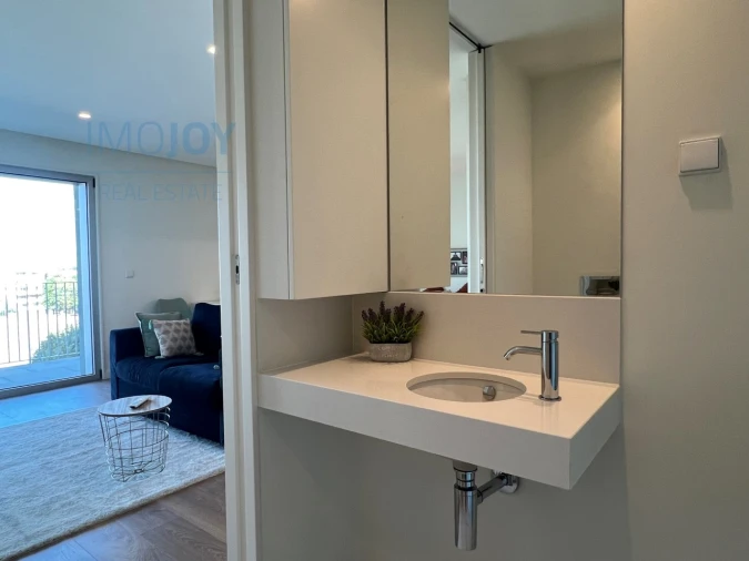 Apartamento T1 para Arrendamento em Paranhos Foto 9