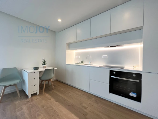 Apartamento T1 para Arrendamento em Paranhos Foto 13