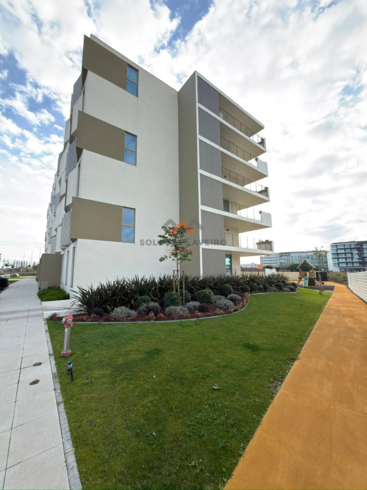 Apartamento T3 para Venda em Glória e Vera Cruz Foto 30