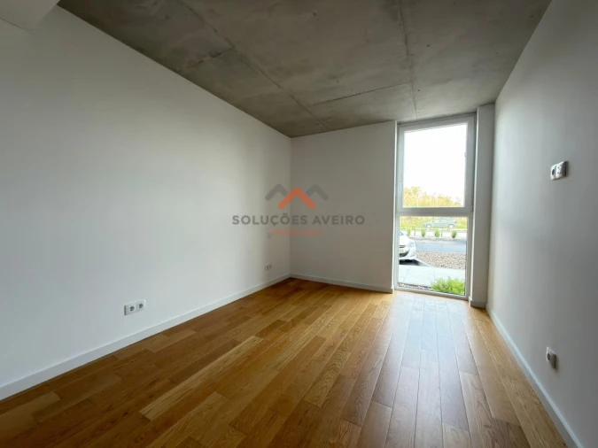 Apartamento T3 para Venda em Glória e Vera Cruz Foto 17