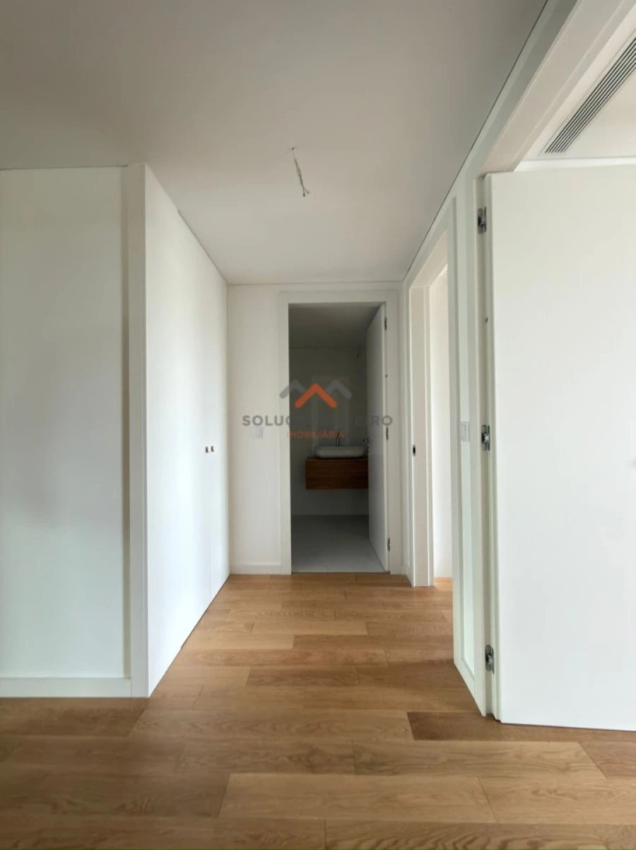 Apartamento T3 para Venda em Glória e Vera Cruz Foto 18