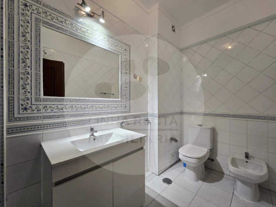 Apartamento T2 para Venda em Setubal (São Sebastião) Foto 7