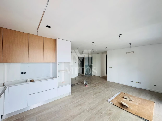 Apartamento T2 para Venda em Darque Foto 3