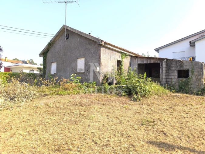 Moradia T2 para Venda em Barroselas e Carvoeiro Foto 1