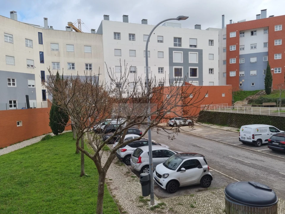 Apartamento T2 para Venda em Venteira Foto 27