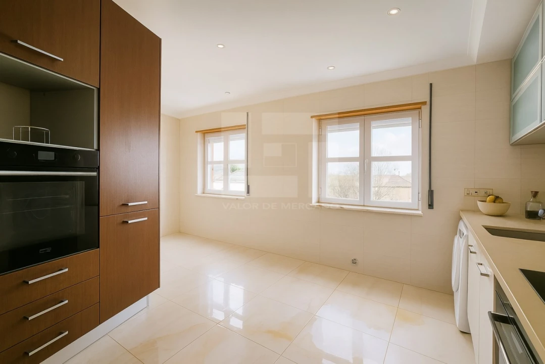 Apartamento T2 para Venda em Venteira Foto 2