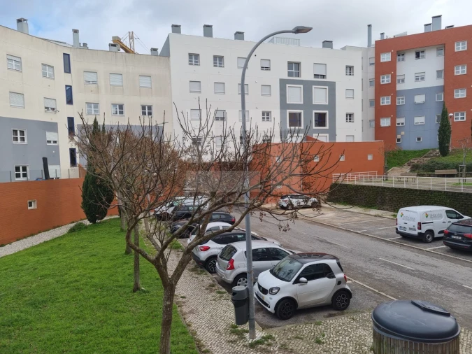 Apartamento T2 para Venda em Venteira Foto 27