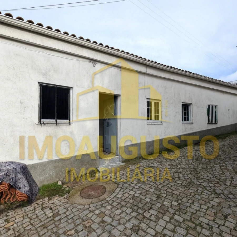 Moradia T2 para Venda em São Pedro e Santa Maria e Vila Boa do Mondego