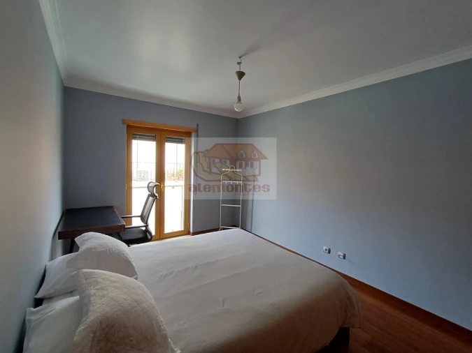 Apartamento T2 para Venda em Grândola e Santa Margarida da Serra Foto 9