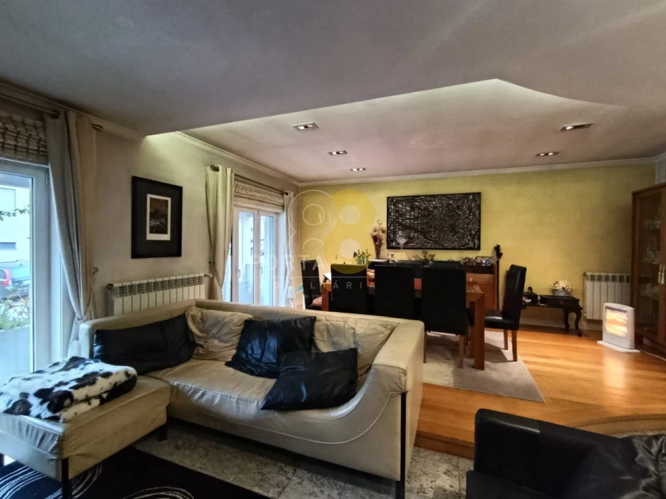 Moradia T4 para Venda em Custóias, Leça do Balio e Guifões Foto 2