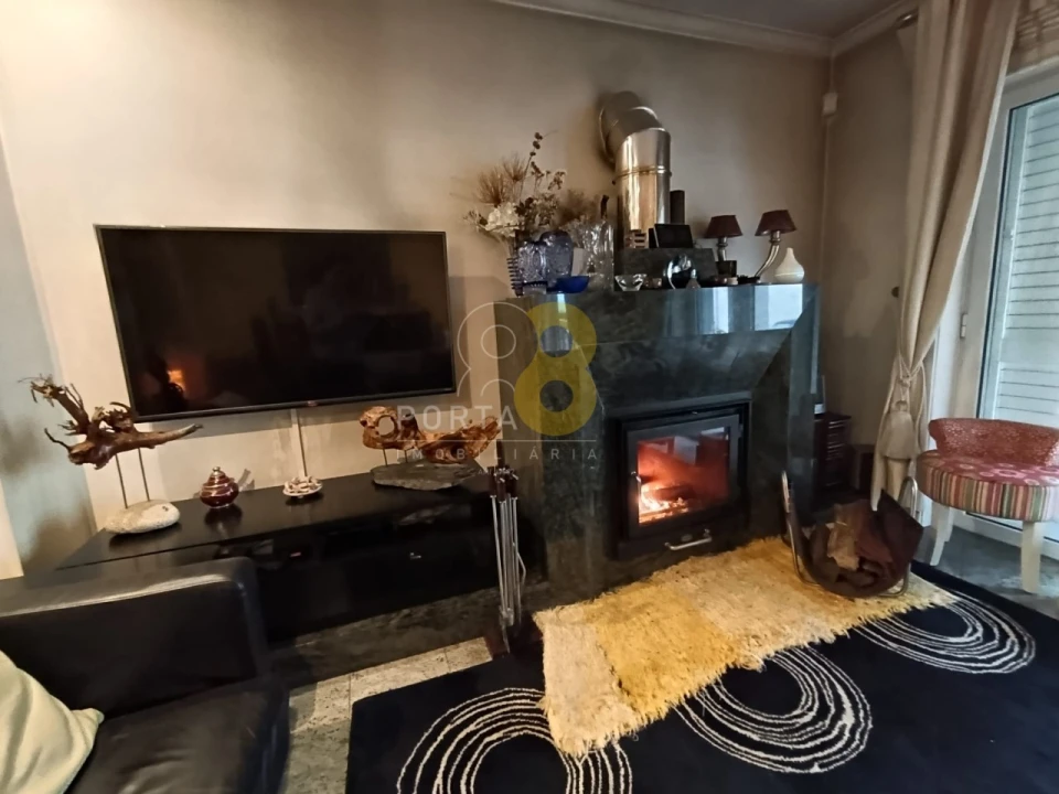 Moradia T4 para Venda em Custóias, Leça do Balio e Guifões Foto 3