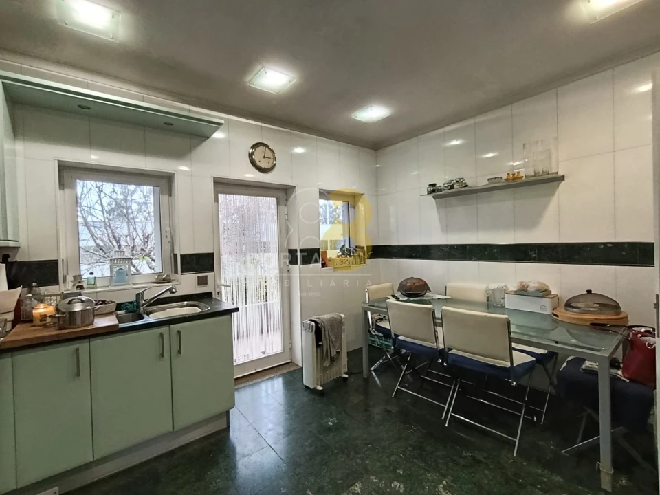 Moradia T4 para Venda em Custóias, Leça do Balio e Guifões Foto 5