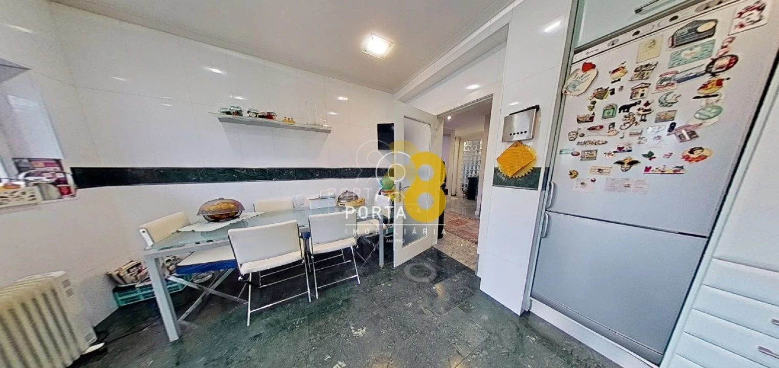 Moradia T4 para Venda em Custóias, Leça do Balio e Guifões Foto 13