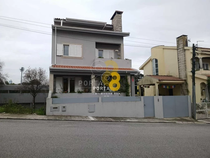 Moradia T4 para Venda em Custóias, Leça do Balio e Guifões Foto 16