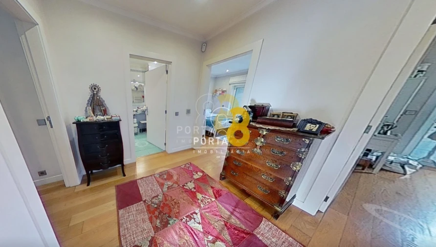 Moradia T4 para Venda em Custóias, Leça do Balio e Guifões Foto 17