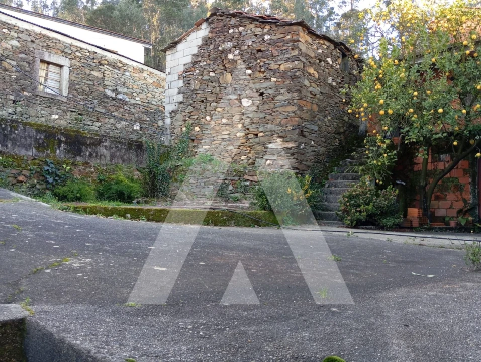 Moradia T3 para Arrendamento em São João do Monte e Mosteirinho Foto 22