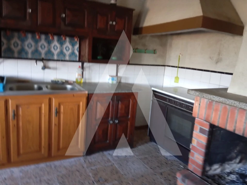 Moradia T3 para Arrendamento em São João do Monte e Mosteirinho Foto 2