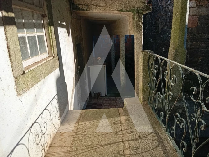 Moradia T3 para Arrendamento em São João do Monte e Mosteirinho Foto 13