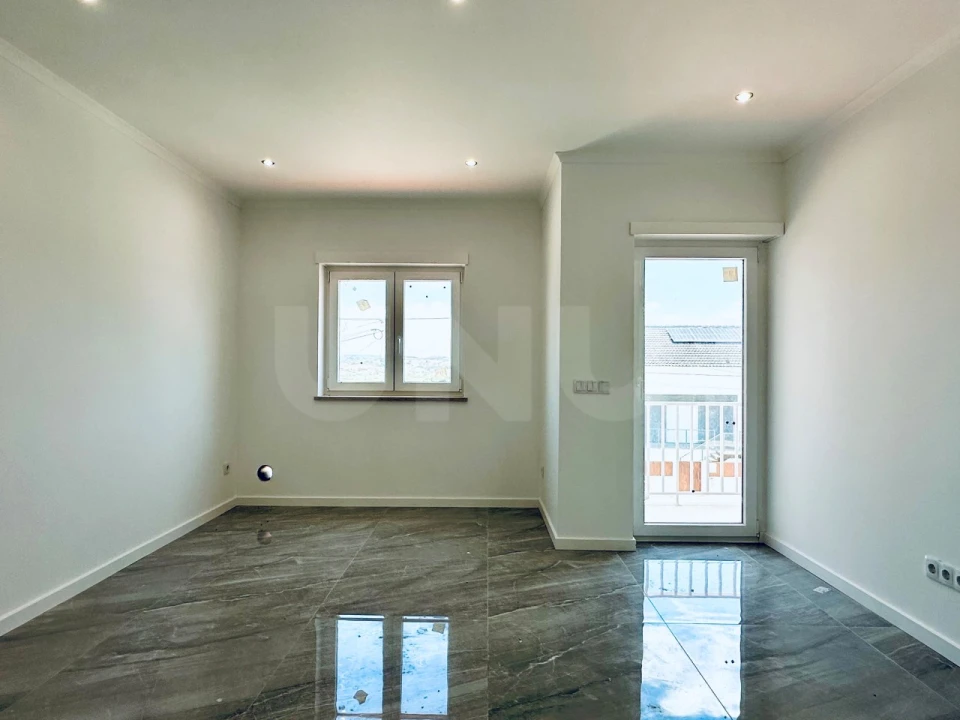 Apartamento T3 para Venda em Lourinhã e Atalaia Foto 8