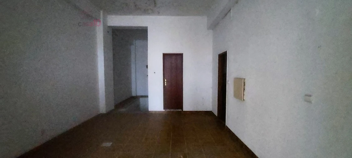 Loja para Venda em Alto do Seixalinho, Santo André e Verderena Foto 1