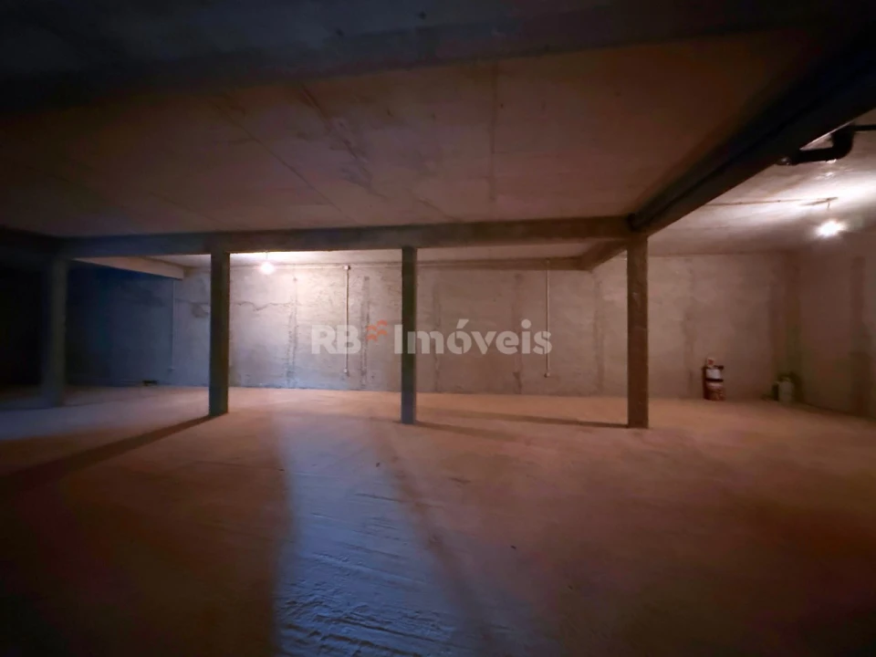 Moradia T3 para Venda em Além da Ribeira e Pedreira Foto 9