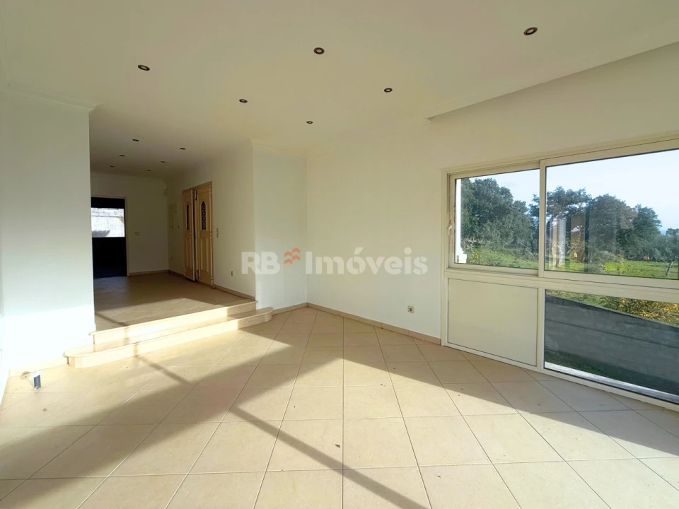 Moradia T3 para Venda em Além da Ribeira e Pedreira Foto 23