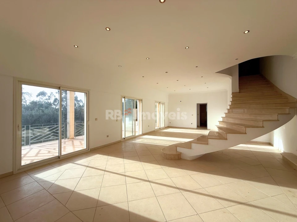 Moradia T3 para Venda em Além da Ribeira e Pedreira Foto 32