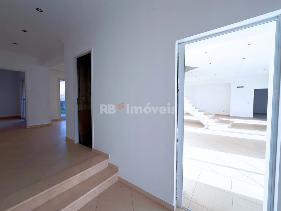 Moradia T3 para Venda em Além da Ribeira e Pedreira Foto 42