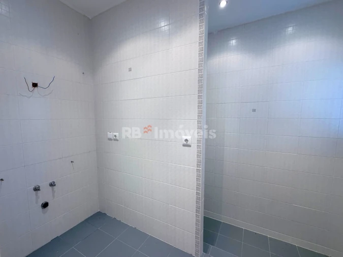 Moradia T3 para Venda em Além da Ribeira e Pedreira Foto 5