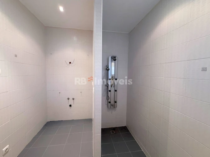 Moradia T3 para Venda em Além da Ribeira e Pedreira Foto 6