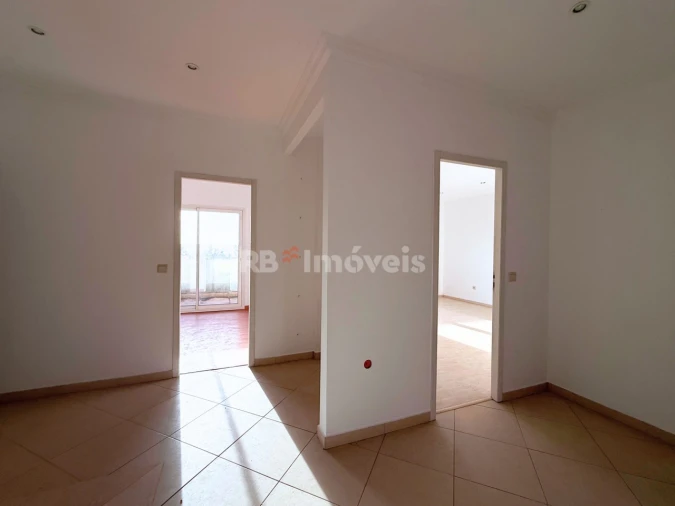 Moradia T3 para Venda em Além da Ribeira e Pedreira Foto 53