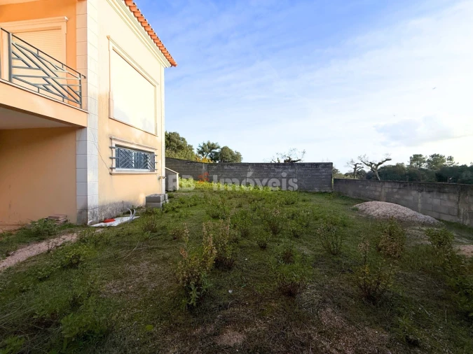 Moradia T3 para Venda em Além da Ribeira e Pedreira Foto 74