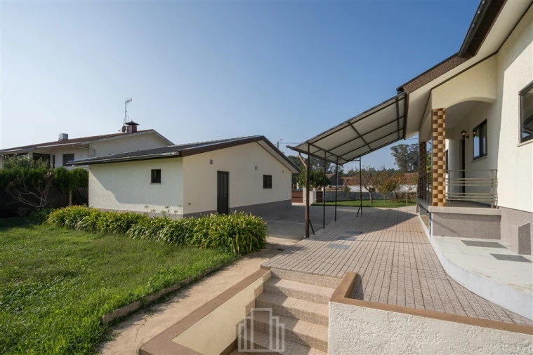 Moradia para Venda em Avanca Foto 7