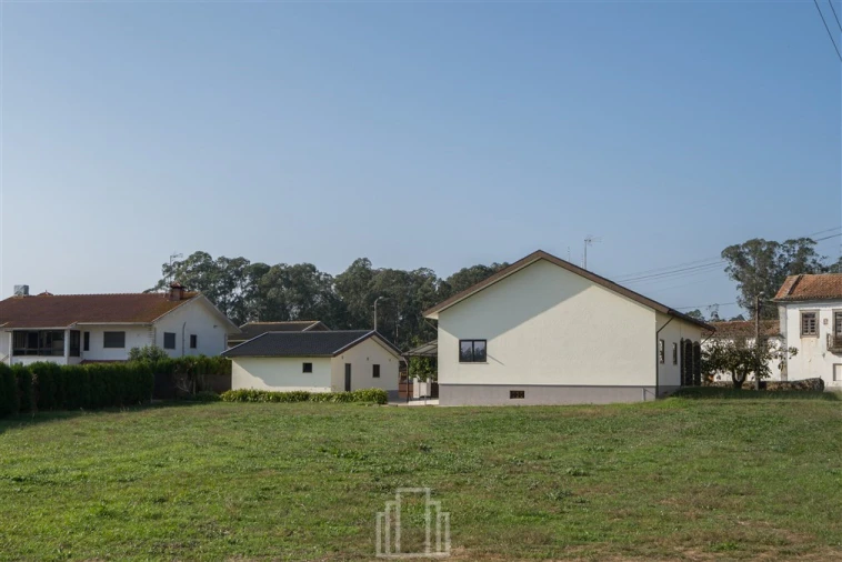 Moradia para Venda em Avanca Foto 36